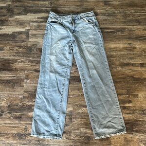 Levi's Light Wash Jeans